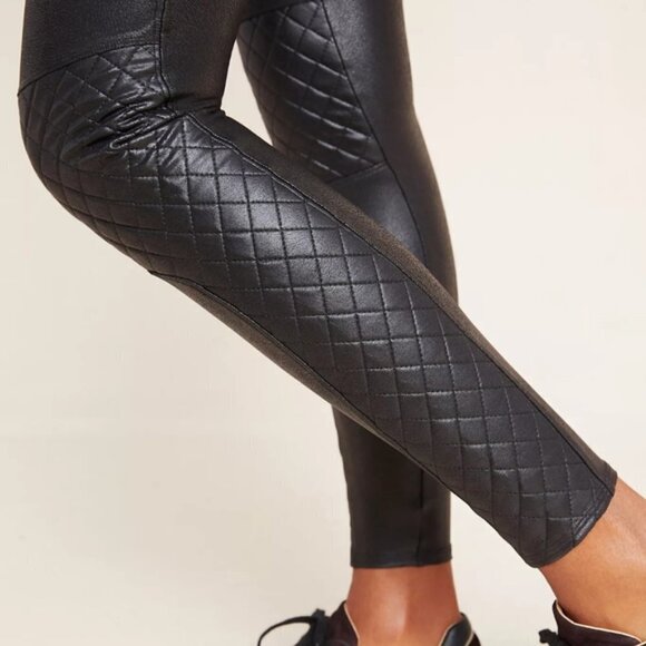 SPANX Quilted Faux Leather Leggings size XS NWT - Picture 3 of 10
